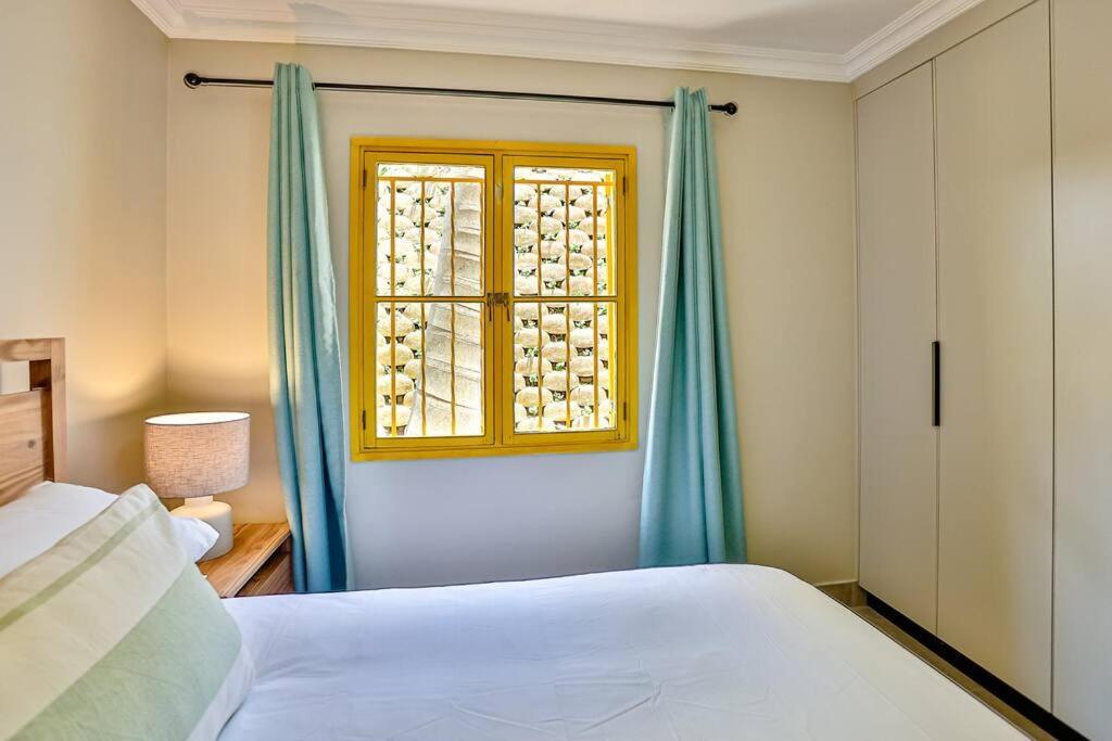 Large Sea View, Walk To Eateries, Loadshed Free Lejlighed Ballito Eksteriør billede