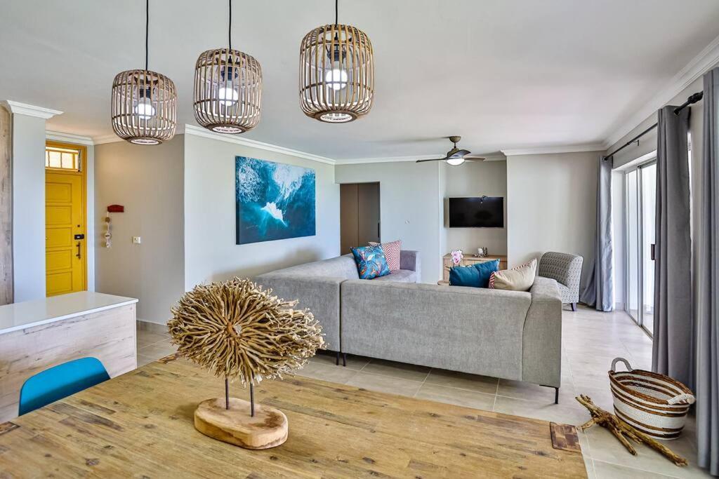 Large Sea View, Walk To Eateries, Loadshed Free Lejlighed Ballito Eksteriør billede